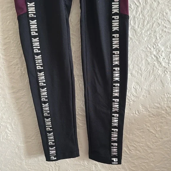 Victoria’s Secret Pink Cozy Fleece Lined Leggings Pockets Burgundy Black Sliver - Picture 3 of 6